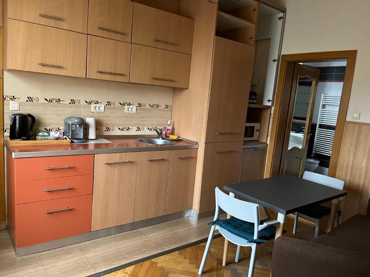 Schei Apartment 2 Braşov Exteriör bild